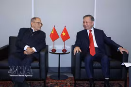 越共中央总书记、国家主席苏林会见出席第81届联合国大会多国领导人
