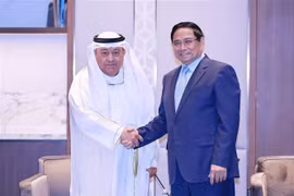 范明政会见科威特石油部长塔里克·苏莱曼·阿鲁米。图自越通社