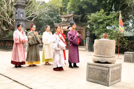 大古越衣冠。图自越通社