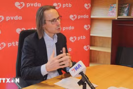 比利时工人党（PTB）副总书记本杰明·佩斯蒂厄。图自越通社
