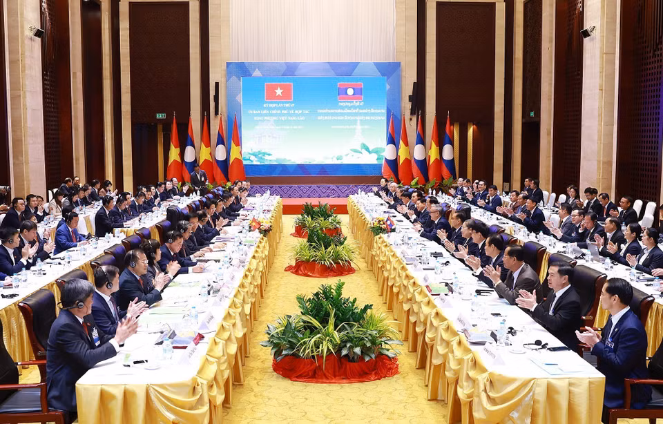 越南与老挝政府间双边合作委员会第47次会议全景。图自越通社