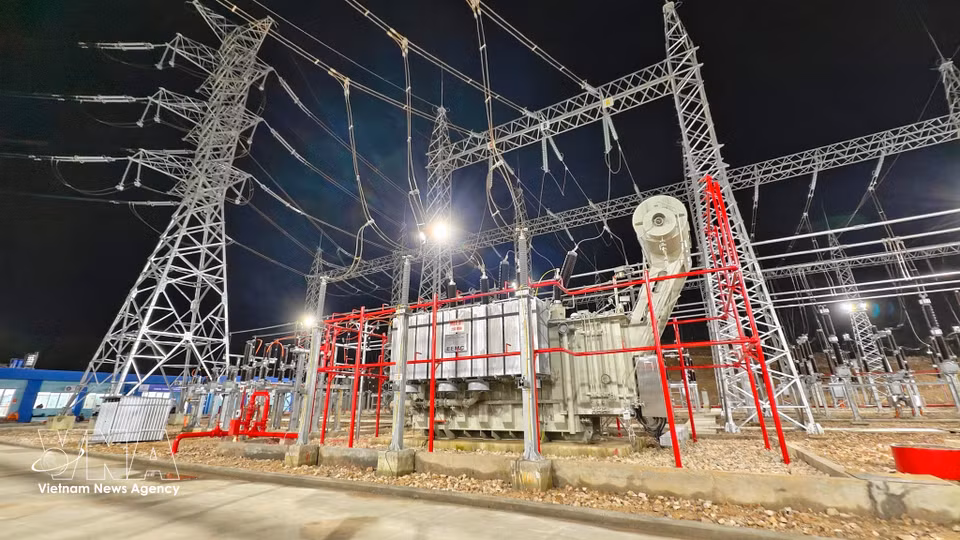 3个电力项目的竣工并通电不仅确保富国特区拥有安全、可靠的供电能力，满足当地经济社会快速增长的需求，同时进一步完善能源基础设施，为2027年APEC领导人会议做好准备。图自越通社