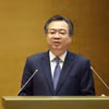 越共中央委员、中央书记处书记、中央政策战略部部长阮青毅在会上作报告。图自越通社