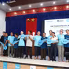 2026年越南特别建设活动9间房屋交接仪式。图自《劳动报》