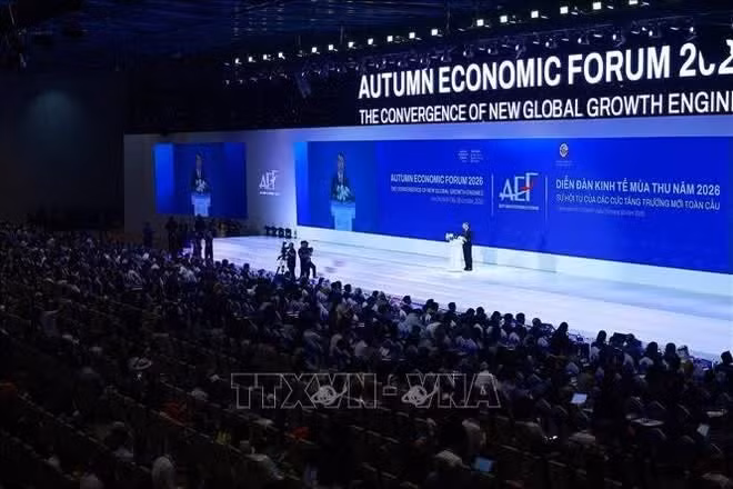 主题为“全球新增长极的汇聚”的2026年秋季经济论坛（AEF 2026）高级别全体会议。图自越通社