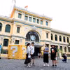 胡志明市中央邮局——市中心独具特色的历史建筑，每年吸引大量国内外游客到访。图自越通社 