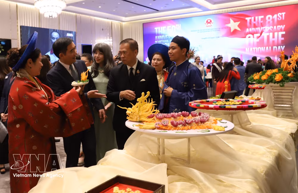 vnanet-potal-ton-vinh-tinh-huu-nghi-ben-vung-va-hop-tac-viet-nam-thai-lan-8964200.jpg