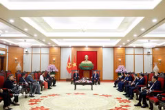 越共中央总书记、国家主席苏林会见墨西哥劳动党高级代表团