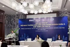 亚洲证券论坛第31届年度会议（ASF AGM 31） 新闻发布会现场。图自越通社