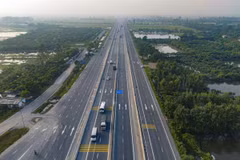 兴安省的一条道路。图自互联网