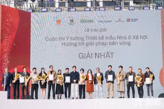 “保障性住房样板设计创意——迈向可持续解决方案”竞赛颁奖仪式。图自qdnd.vn