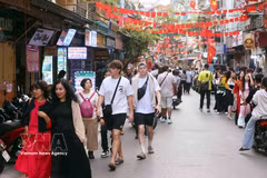 2026年上半年越南接待国际游客增长近15%。图自越通社