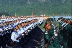 各力量为9·2国庆阅兵游行活动演练。图自越通社