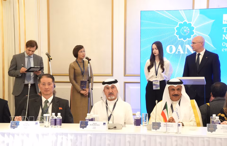 越通社社长武越庄在OANA成立65周年纪念仪式上发言。图自越通社