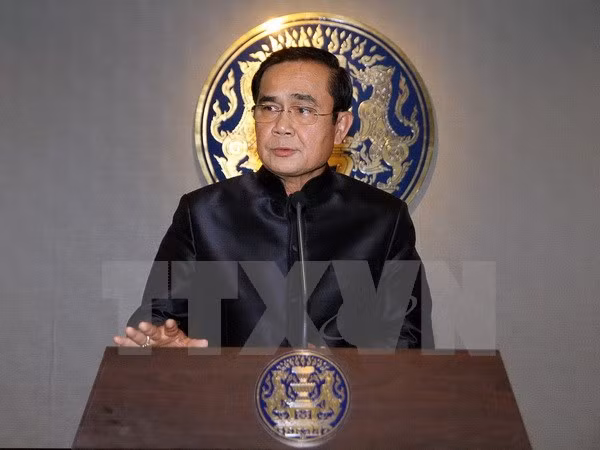 泰国总理巴育称2018年大选前解除政党集会禁令 ảnh 1