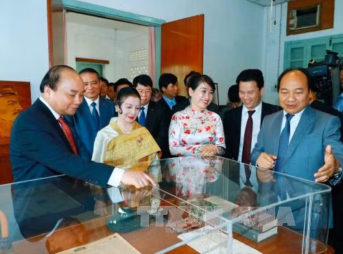 阮春福总理圆满结束对老挝进行的正式访问 ảnh 3 阮春福总理圆满结束对老挝进行的正式访问 ảnh 3