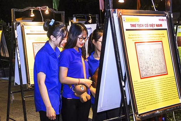 庆和省将在校园中举行“越南的黄沙和长沙”数字展 ảnh 1 庆和省将在校园中举行“越南的黄沙和长沙”数字展 ảnh 1