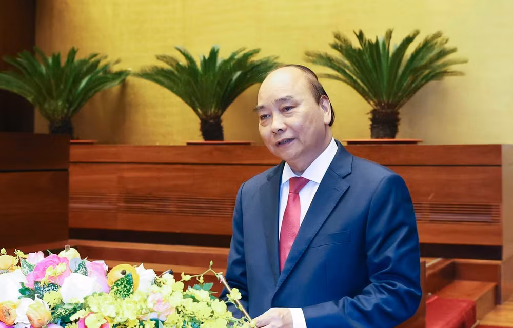 阮春福总理发表关于经济社会发展十年战略的专题报告 ảnh 1