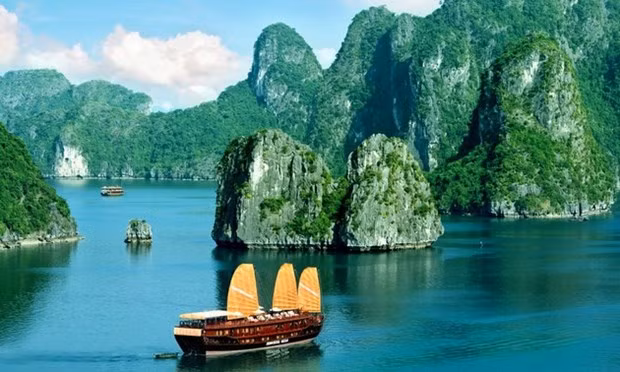 下龙湾 ——北部湾的一幅巨型水墨画 ảnh 2 下龙湾 ——北部湾的一幅巨型水墨画 ảnh 2