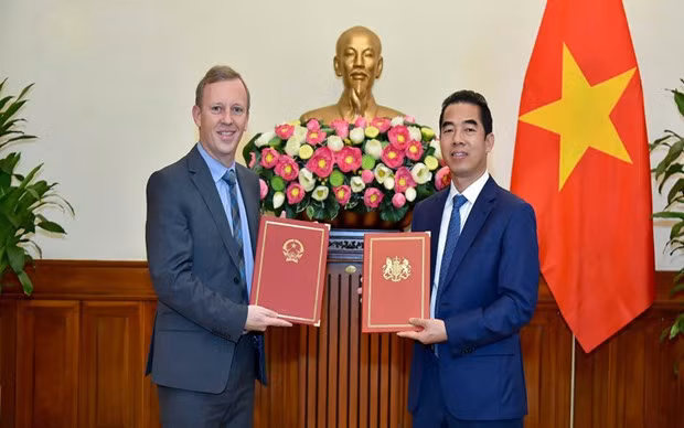 确定《越南与英国自由贸易协定》生效日期换函仪式在河内举行 ảnh 1 确定《越南与英国自由贸易协定》生效日期换函仪式在河内举行 ảnh 1