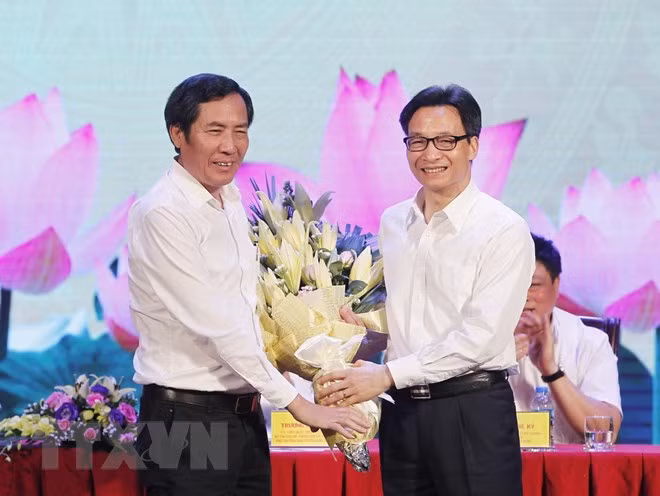 越南革命新闻93周年:国家领导向全国新闻工作者致以节日祝贺 ảnh 1 越南革命新闻93周年:国家领导向全国新闻工作者致以节日祝贺 ảnh 1