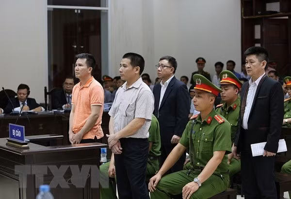 “煽动颠覆人民政府”案开庭复审 ảnh 1
