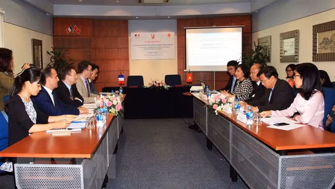 越南与法国加大文化合作力度 ảnh 1 越南与法国加大文化合作力度 ảnh 1