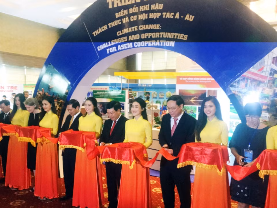 “气候变化:亚欧合作机遇和挑战”展览会开展 ảnh 1 “气候变化:亚欧合作机遇和挑战”展览会开展 ảnh 1