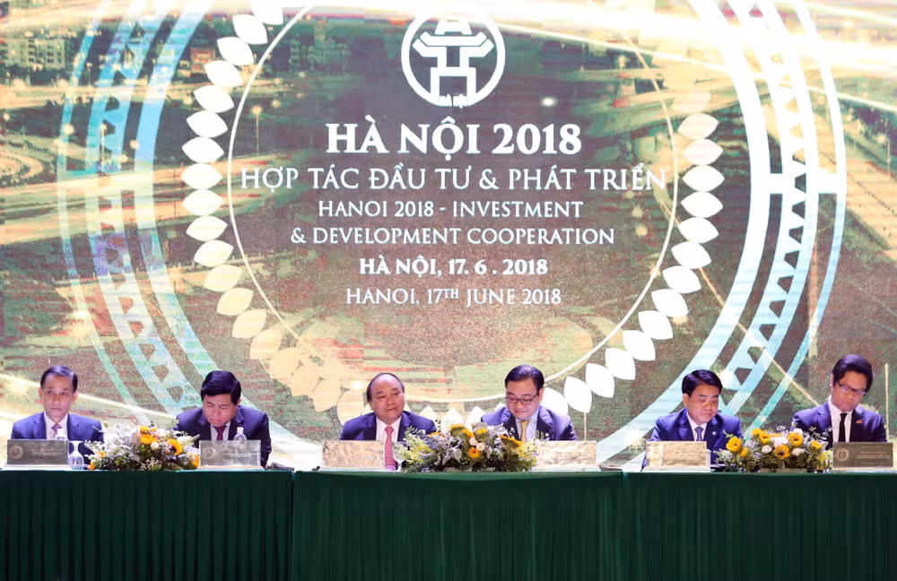 政府总理阮春福:河内市应寻找可持续且有突破性的长期增长动力 ảnh 1 政府总理阮春福:河内市应寻找可持续且有突破性的长期增长动力 ảnh 1