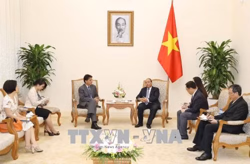 越南政府总理阮春福会见希腊驻越大使 ảnh 1 越南政府总理阮春福会见希腊驻越大使 ảnh 1