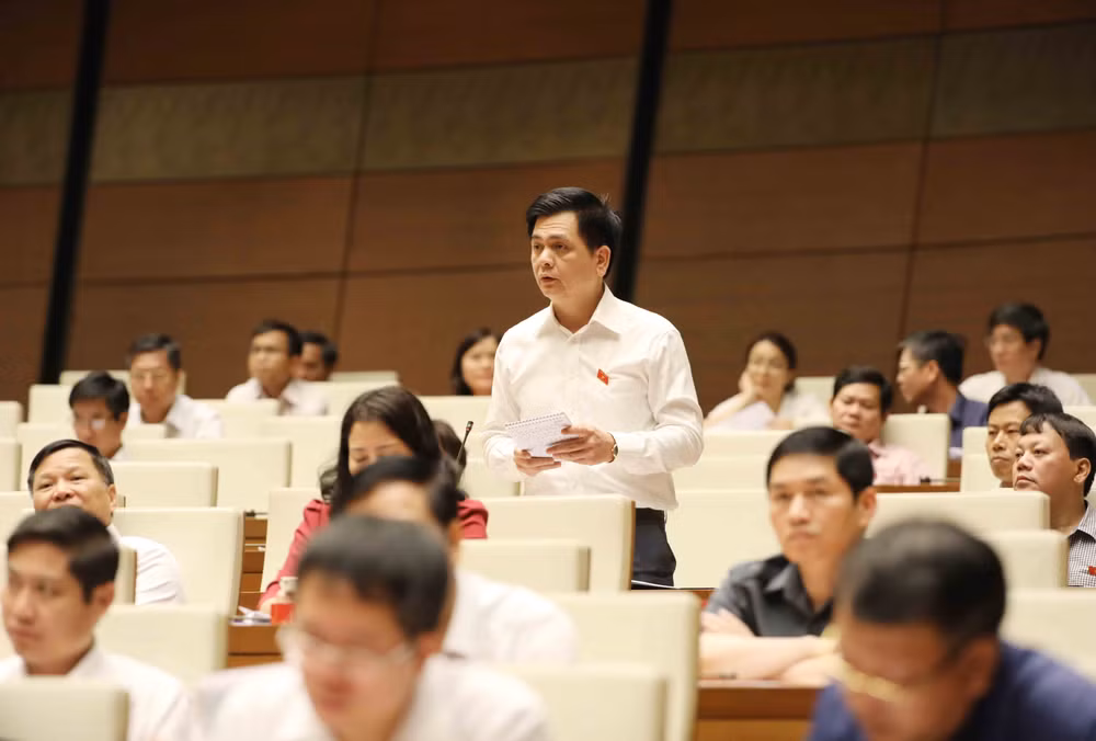第十四届国会第五次会议:不断改进方法 提高质询和答复质询活动质量 ảnh 1 第十四届国会第五次会议:不断改进方法 提高质询和答复质询活动质量 ảnh 1
