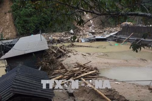 北部山区暴雨洪灾致民众损失惨重 ảnh 1 北部山区暴雨洪灾致民众损失惨重 ảnh 1