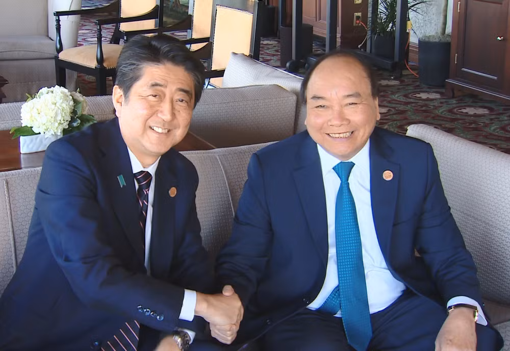 七国集团峰会扩大会议:越南政府总理阮春福开展系列双边会晤 ảnh 1 七国集团峰会扩大会议:越南政府总理阮春福开展系列双边会晤 ảnh 1