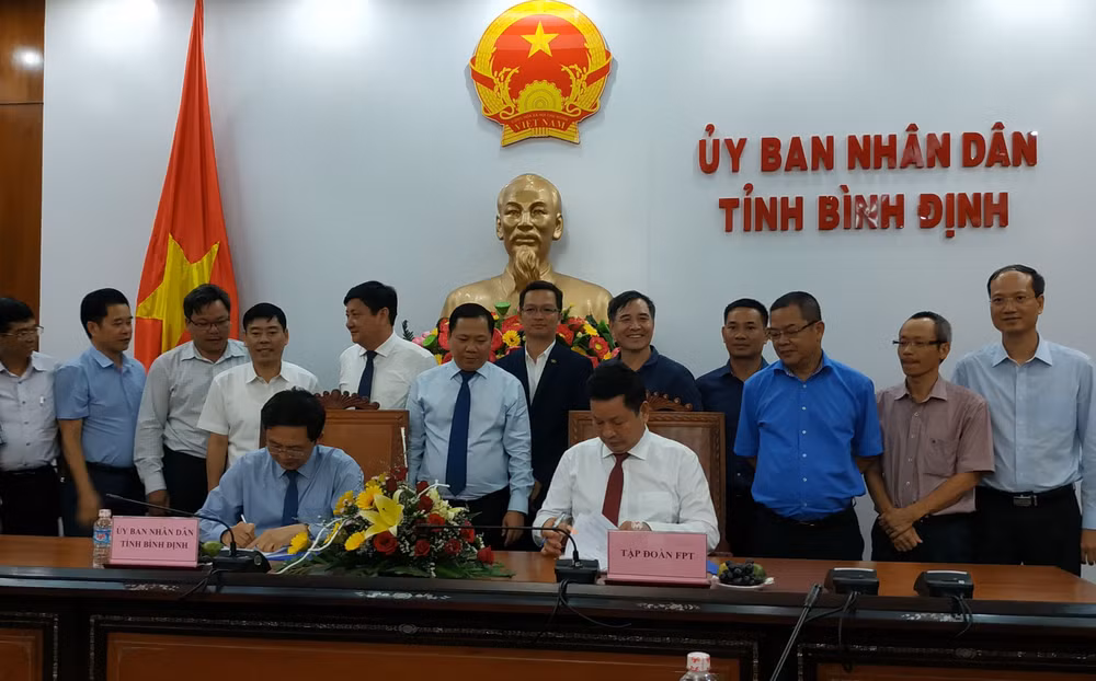 FPT集团在平定省归仁市投资兴建人工智慧-教育综合体项目 ảnh 2