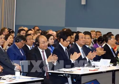 越南政府总理阮春福出席越南与挪威企业论坛 ảnh 2 越南政府总理阮春福出席越南与挪威企业论坛 ảnh 2
