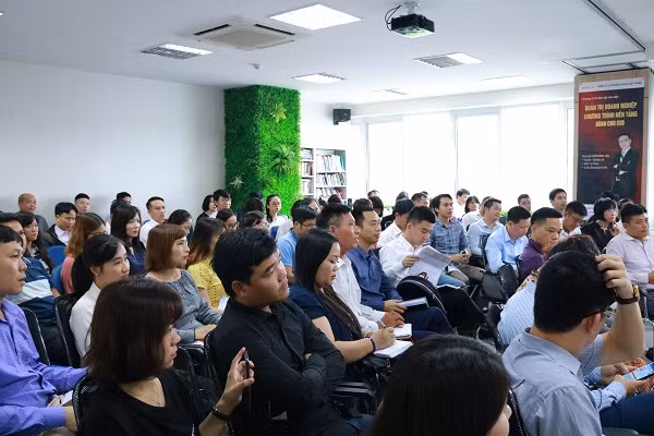 提高中小型企业的管理与经营能力 助推经济增长 ảnh 2 提高中小型企业的管理与经营能力 助推经济增长 ảnh 2