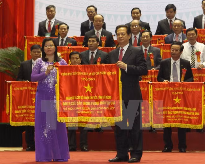 越南政府总理阮晋勇:集中对新农村建设计划相关机制和政策进行核查 ảnh 1 越南政府总理阮晋勇:集中对新农村建设计划相关机制和政策进行核查 ảnh 1