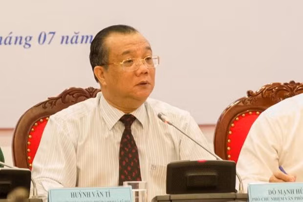 越共中央政治局、书记处给予平顺省多名原领导纪律处分 ảnh 1 越共中央政治局、书记处给予平顺省多名原领导纪律处分 ảnh 1