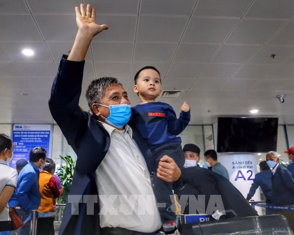 确保旅居乌克兰越南公民的生命和财产安全是越南第一优先 ảnh 1 确保旅居乌克兰越南公民的生命和财产安全是越南第一优先 ảnh 1