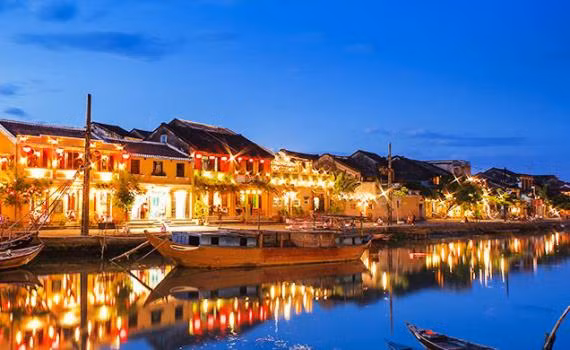 越南连续第二年蝉联《亚洲最佳旅游目的地奖》 ảnh 2