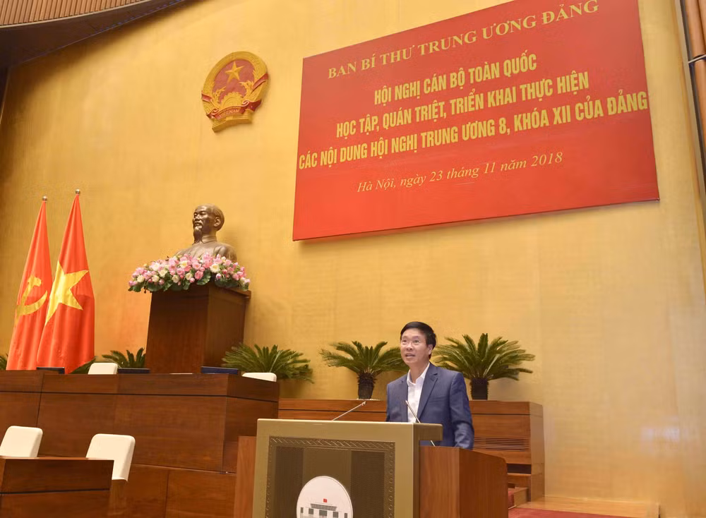 全国干部学习贯彻越共十二届八中全会决议精神培训班圆满结束 ảnh 1