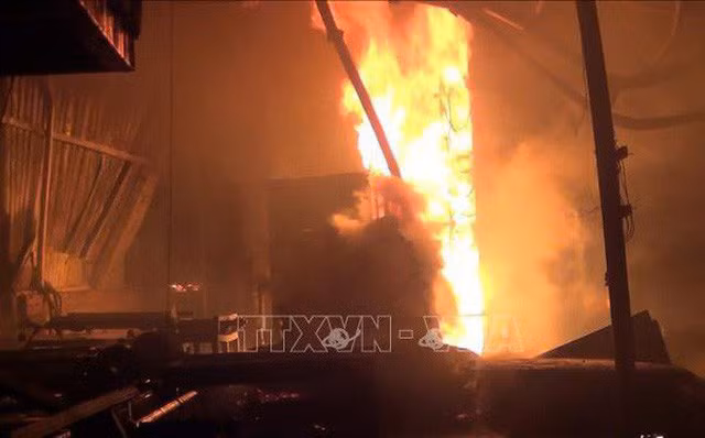 韩国一公司爆炸事故:越南驻韩大使馆尽快开展保护公民权益的措施 ảnh 1