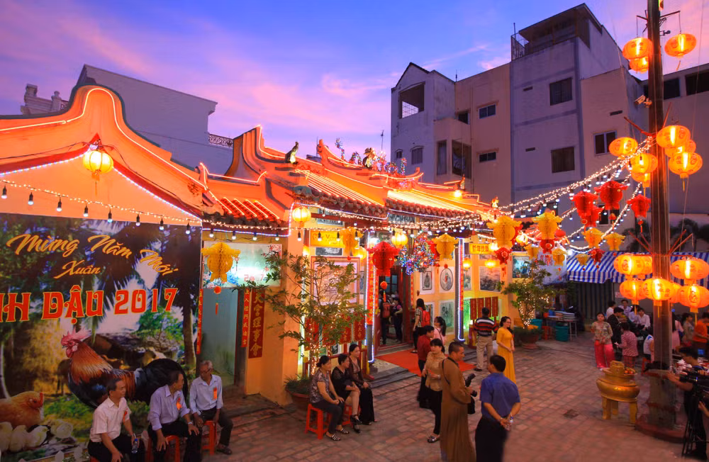 芹苴市协天宫被公认为国家级艺术建筑遗迹（组图） ảnh 2