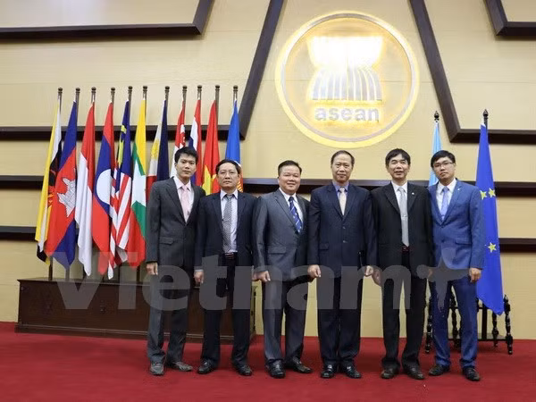 欧盟与东盟加强移民与边境管理合作 ảnh 1 欧盟与东盟加强移民与边境管理合作 ảnh 1