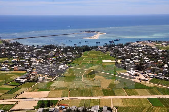 韩国将援建广义省李山岛县海水淡化厂 ảnh 1 韩国将援建广义省李山岛县海水淡化厂 ảnh 1
