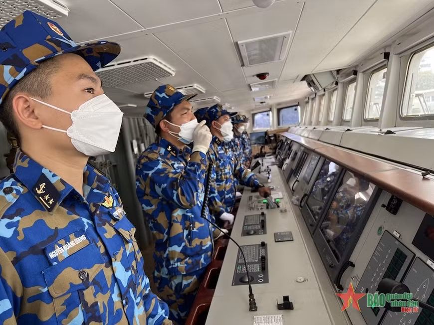 106“光中”号舰参加“米兰-2022”多国海上联合演习 ảnh 2 106“光中”号舰参加“米兰-2022”多国海上联合演习 ảnh 2