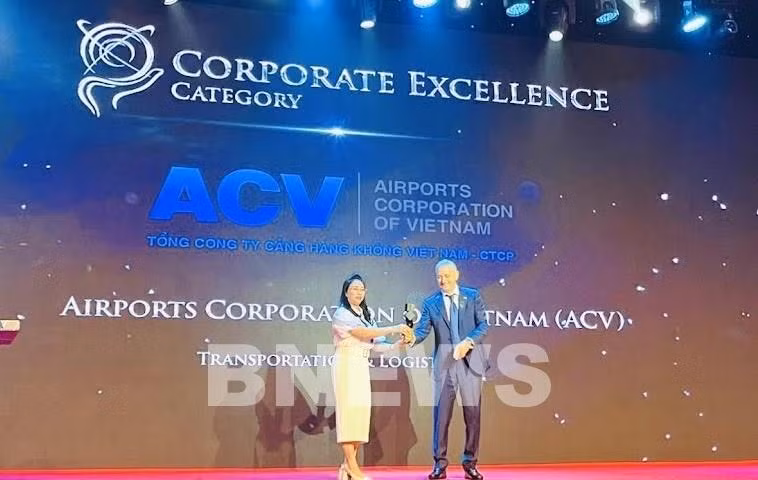 越南航空总公司继续荣获2022年亚太企业精神奖 ảnh 1