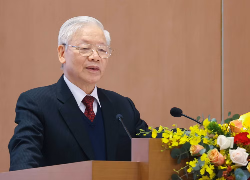 阮富仲:作为人民的公仆,先为群众办实事,全心为国家服务 ảnh 1 阮富仲:作为人民的公仆,先为群众办实事,全心为国家服务 ảnh 1