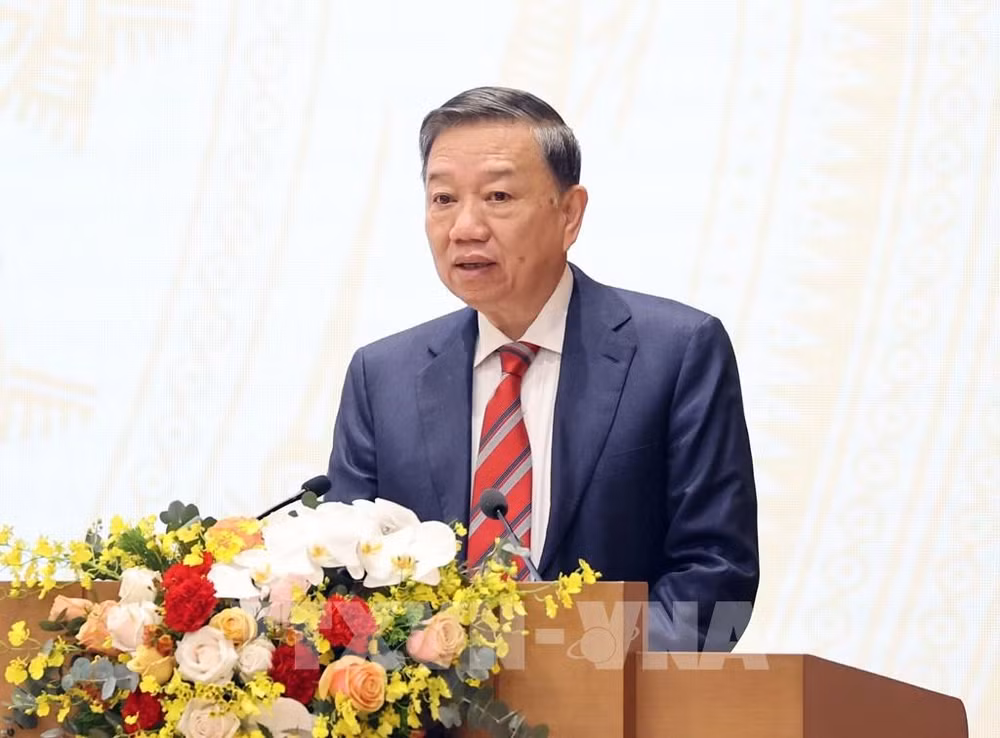 政府与各地方全国视频会议:公安部建议政府采取有效措施来处理非法出入境行为 ảnh 1 政府与各地方全国视频会议:公安部建议政府采取有效措施来处理非法出入境行为 ảnh 1