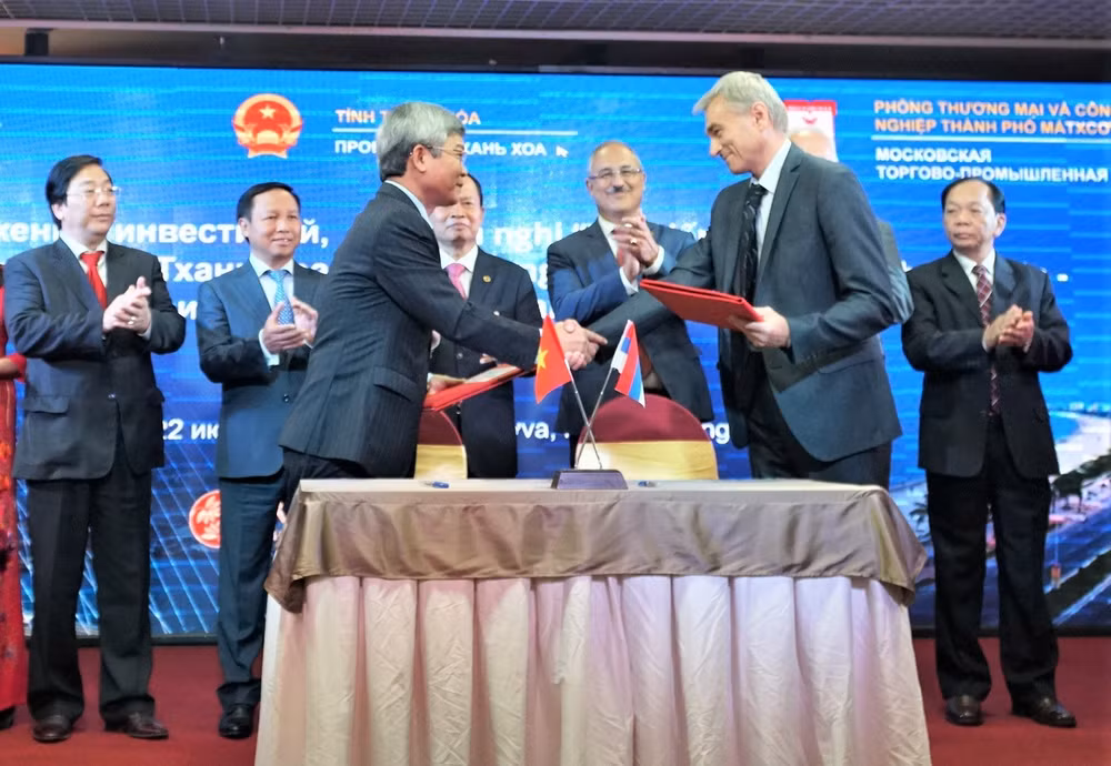 2019-2020年越俄-俄越友好年：促进清化省与俄罗斯投资贸易合作关系 ảnh 2
